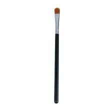 Load image into Gallery viewer, 134 - EYESHADOW BRUSH